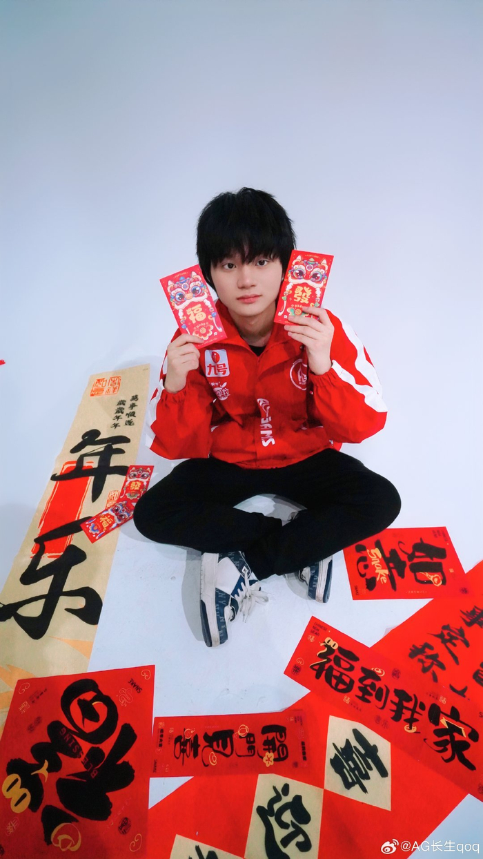 冬窗进入深 冬窗进入深